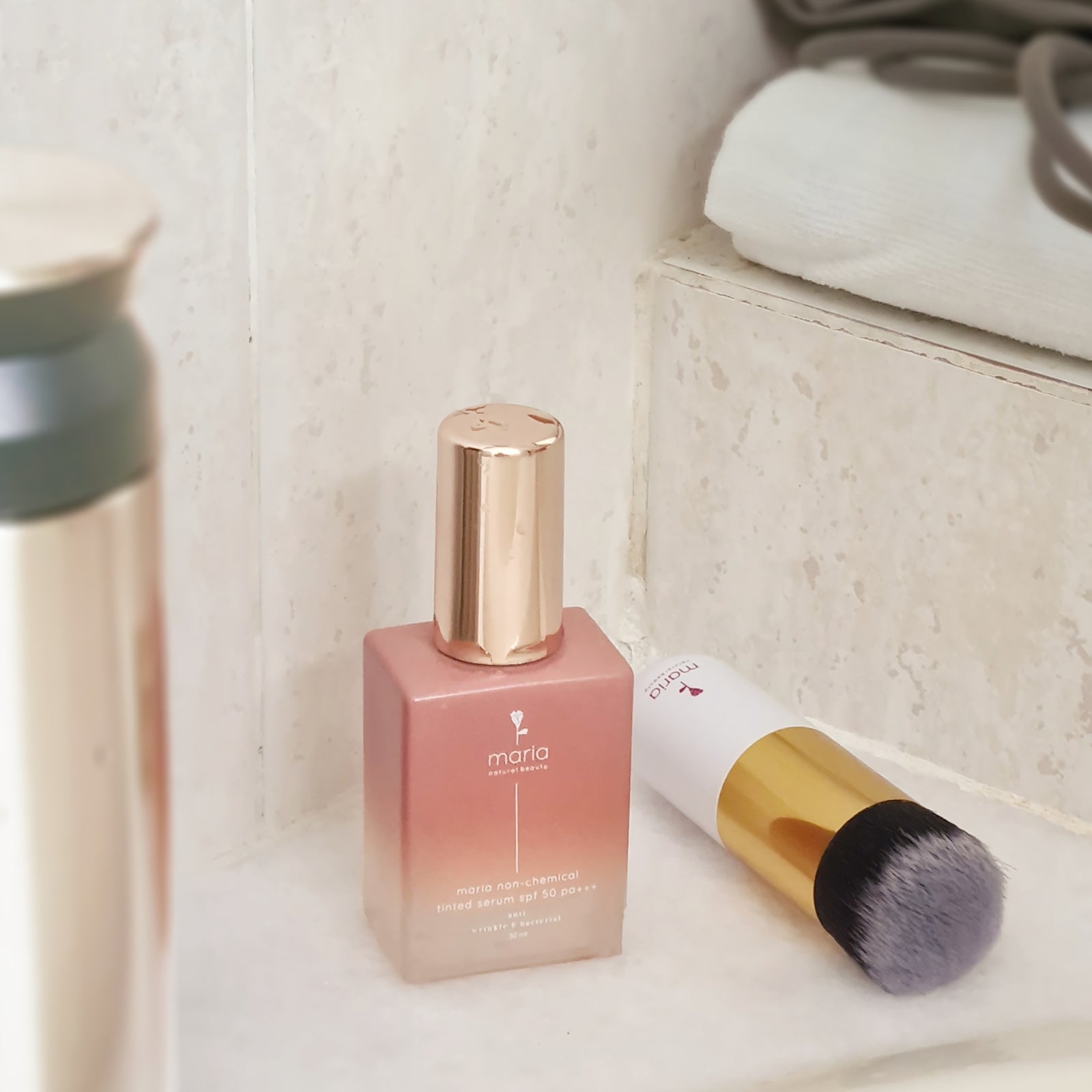 Set MARIA Tinted Serum + Soft Brush